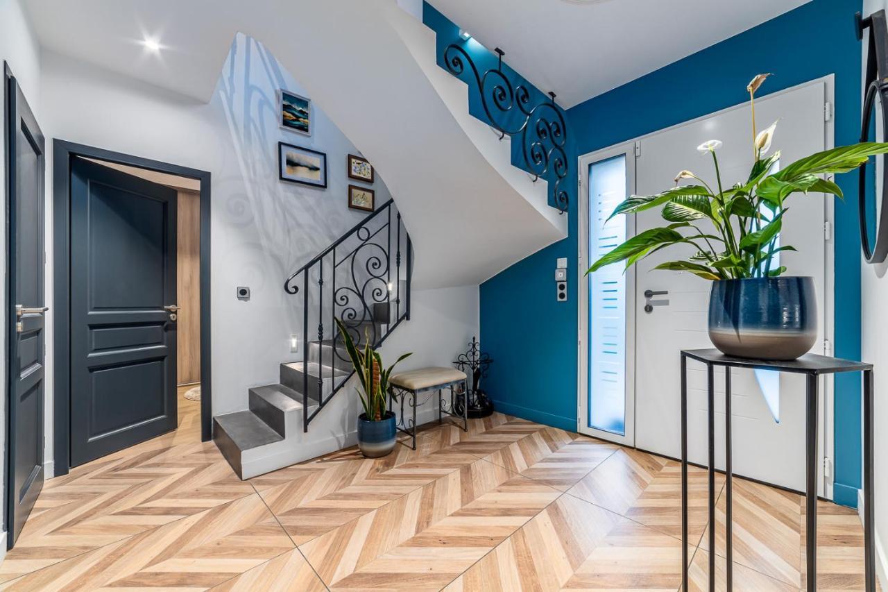 Homestay Et Cosy Chez A&m -elegant Home, Calme, Campagne, Parking Gratuit